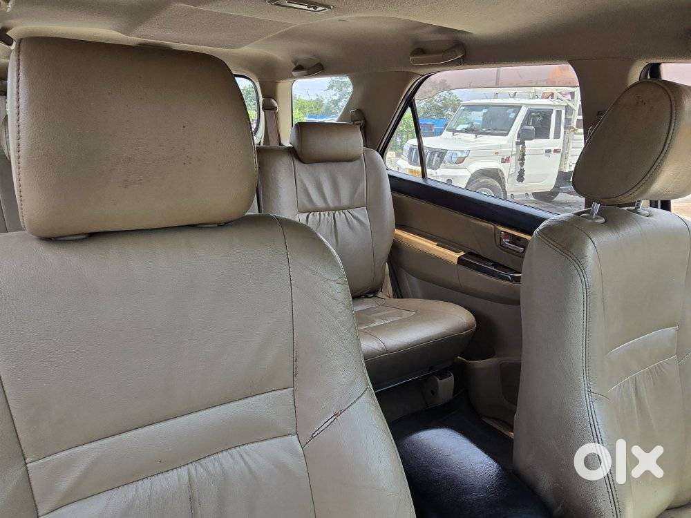 Toyota Fortuner 4x2 Mt 2.8 Diesel, 2015, Diesel