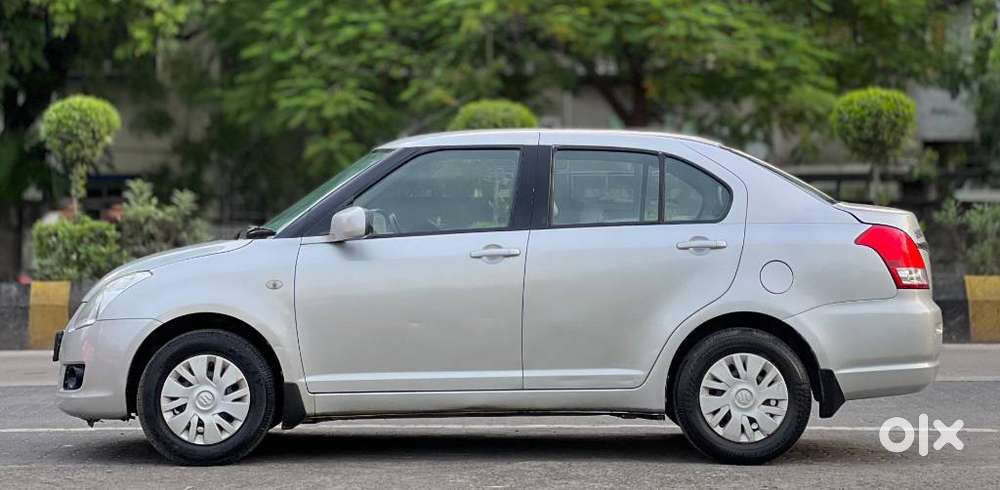 Maruti Suzuki Swift Dzire Vxi, 2010, Petrol