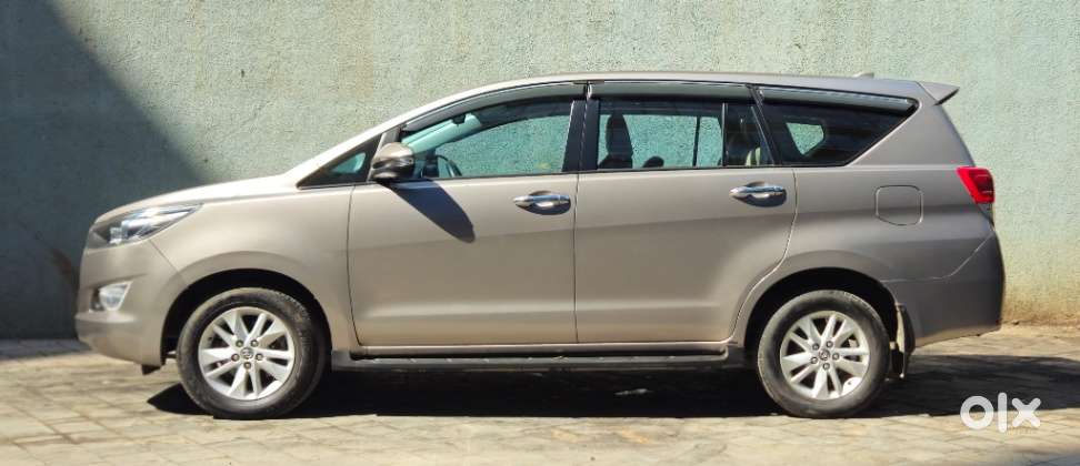 Toyota Innova Crysta 2.8 Gx At 8s, 2019, Diesel