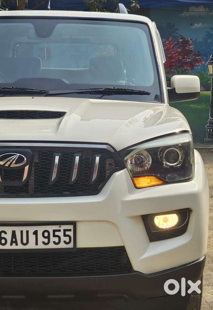 Mahindra Scorpio S10, 2016, Diesel