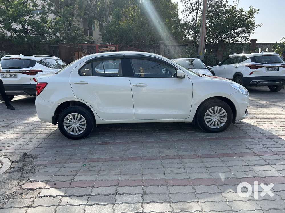 Maruti Suzuki Swift Dzire Vxi Optional, 2021, Petrol