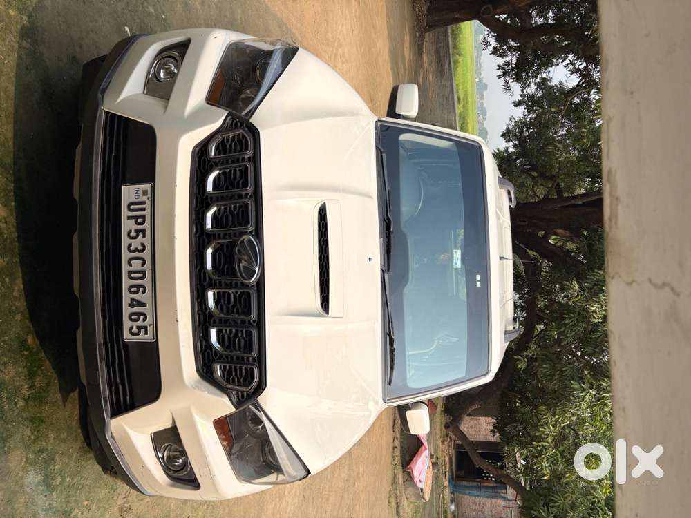Mahindra Scorpio S10 2016