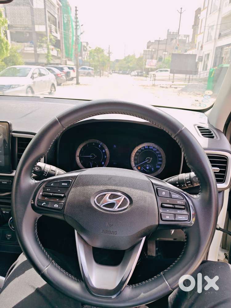 Hyundai Venue Sx, 2020, Petrol