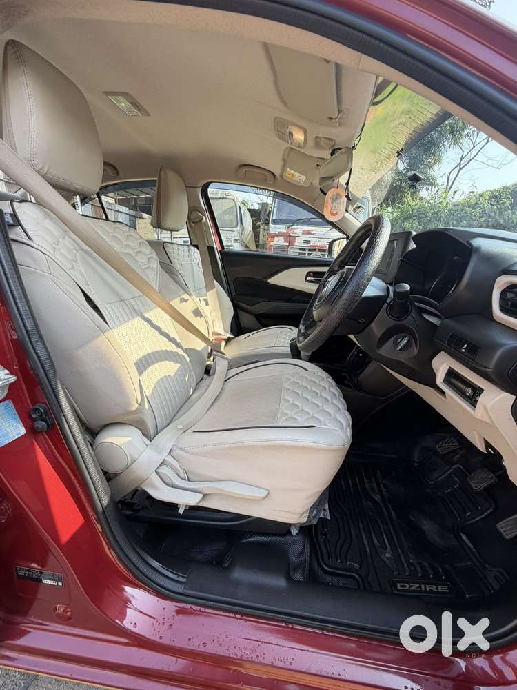 Maruti Suzuki Dzire Vxi Ags, 2025, Petrol