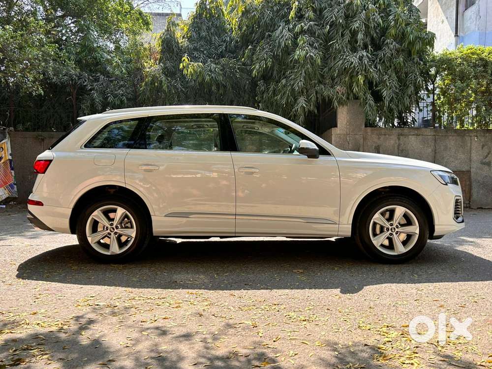 Audi Q7 3.0 Premium Plus 55 Tfsi, 2025, Petrol