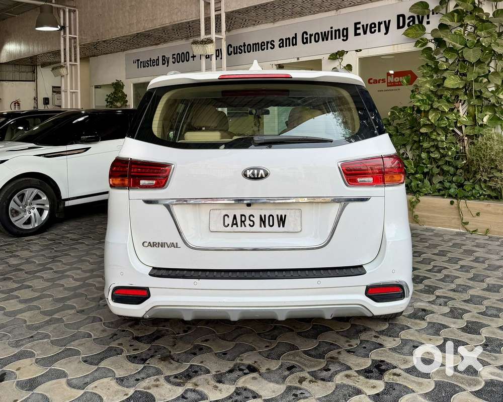 Kia Carnival Premium, 2020, Diesel