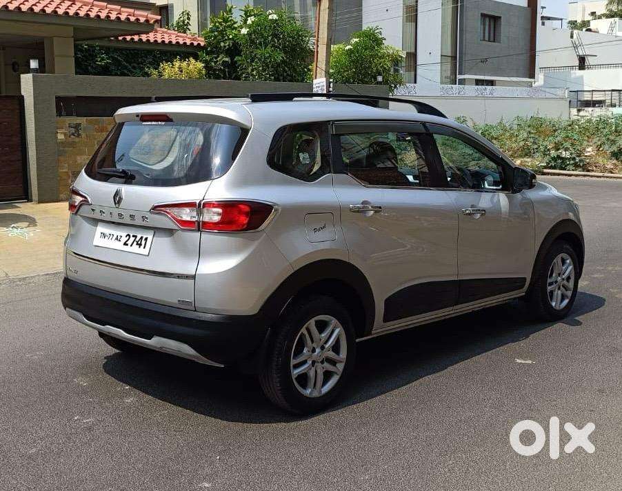 Renault Triber Rxz, 2022, Petrol