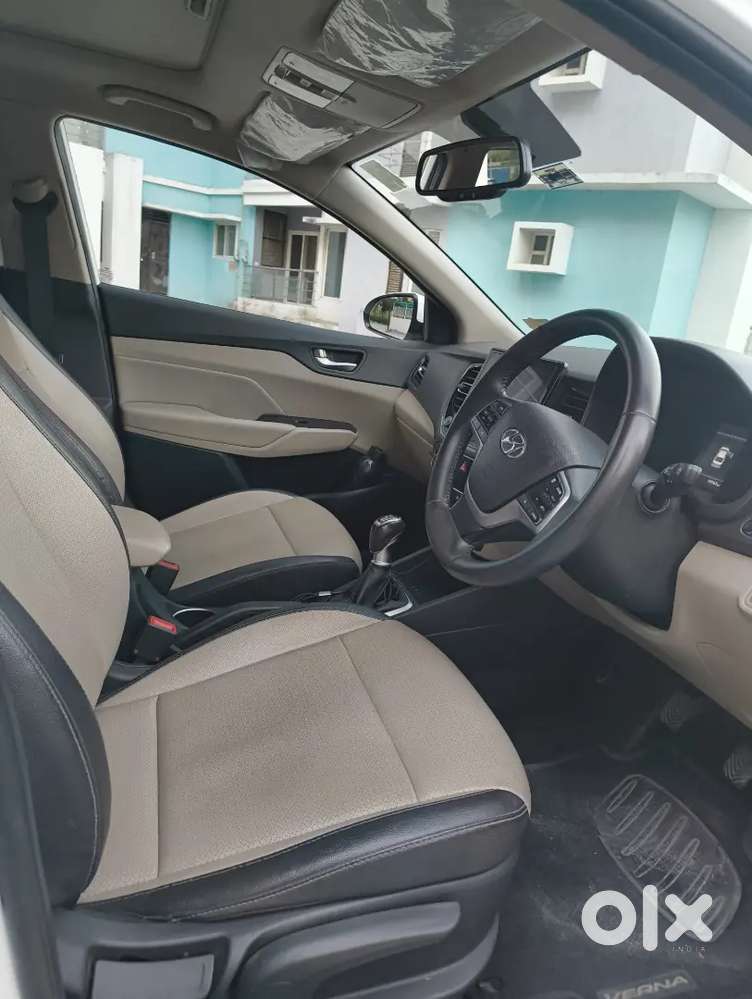 Hyundai Verna 1.5 Crdi Mt Sx(o)