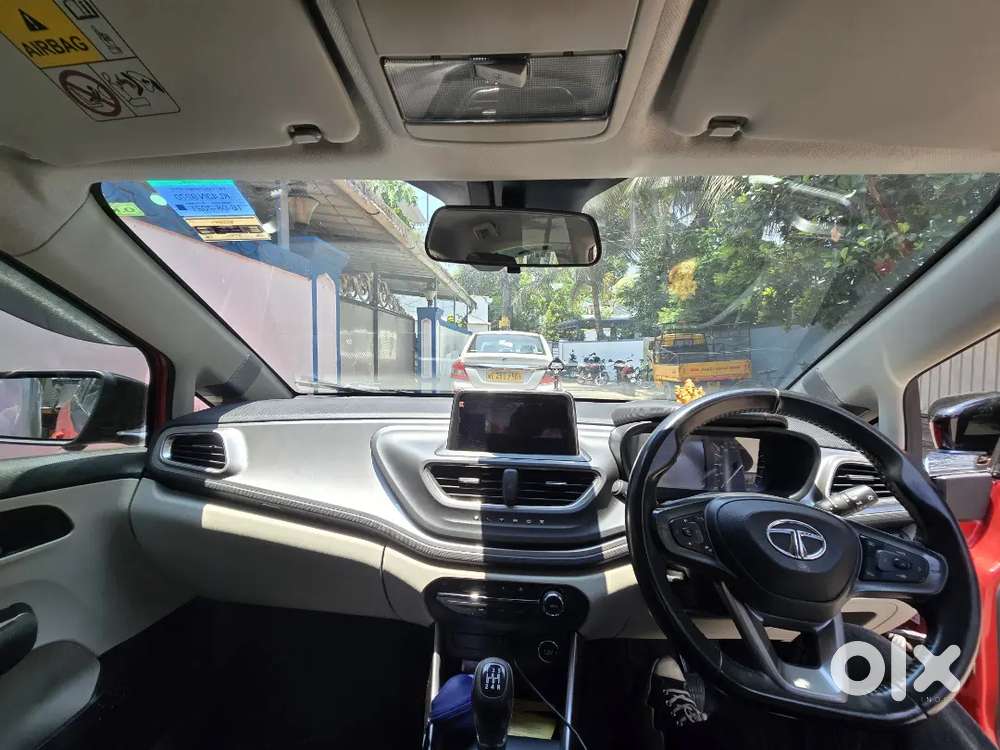 Tata Altroz 2021 Petrol Well Maintained
