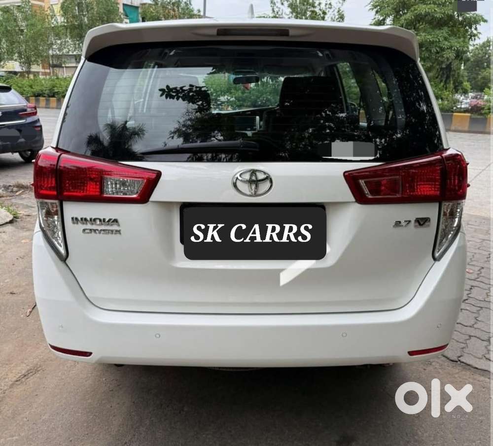 Toyota Innova Crysta 2.7 V, 2022, Petrol