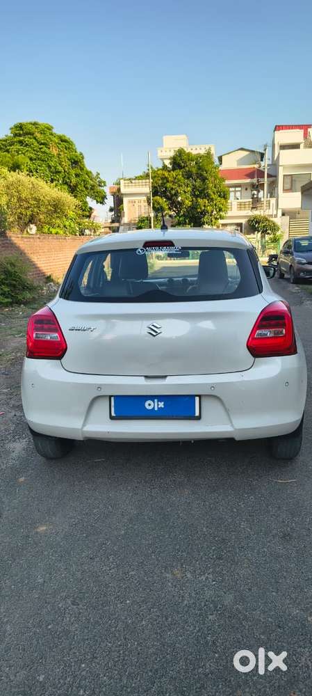 Maruti Suzuki Swift Vvt Vxi, 2022, Petrol