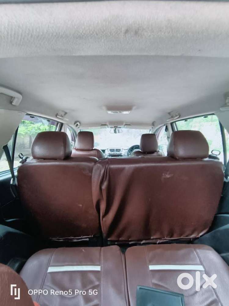 Tata Hexa 2.2 Xe 4x2 7 Str, 2018, Diesel