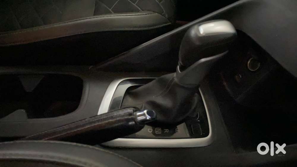 Nissan Magnite 1.0 Xv Premium Turbo Cvt, 2021, Petrol