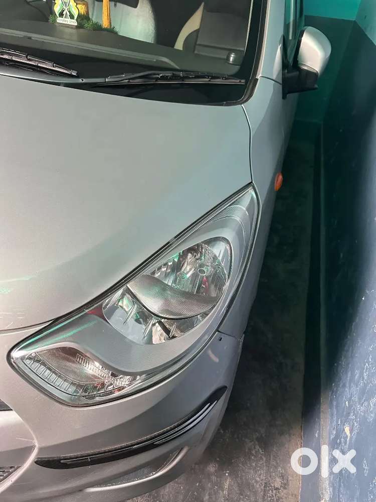 Hyundai I10 2015 Petrol 42000 Km Driven