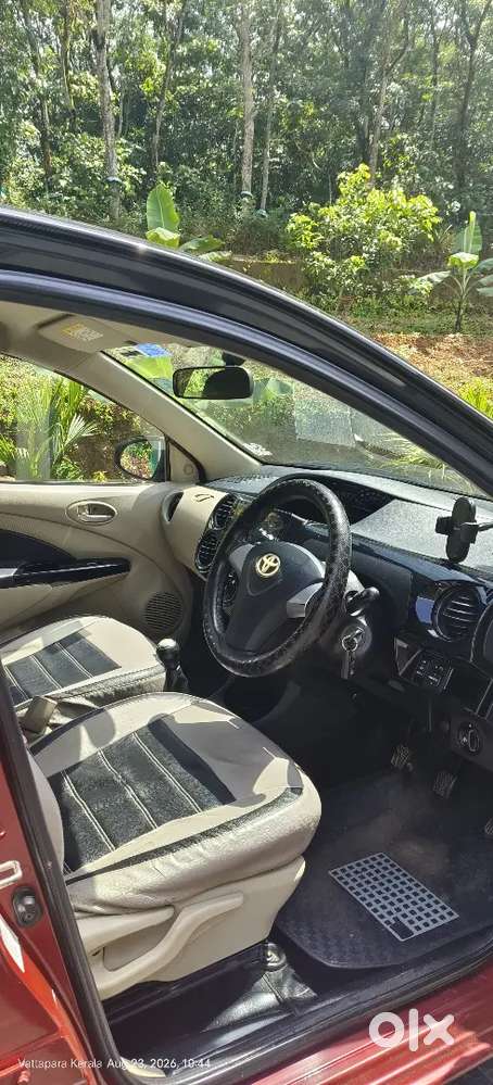 Toyota Etios Liva 2018 Dual Tone