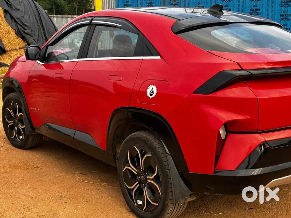 Tata Curvv Petrol 2025