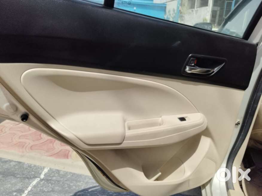 Maruti Suzuki Dzire 1.2 Vxi, 2018, Petrol