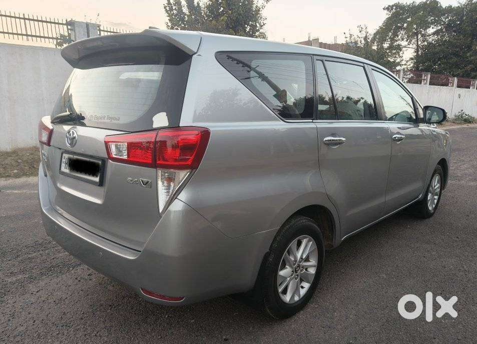 Toyota Innova Crysta 2.4 V 7 Str, 2018, Diesel