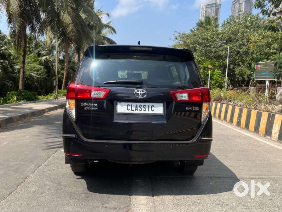 Toyota Innova Crysta [2020-ongoing] 2.4 Gx At 7 Str, 2022, Diesel