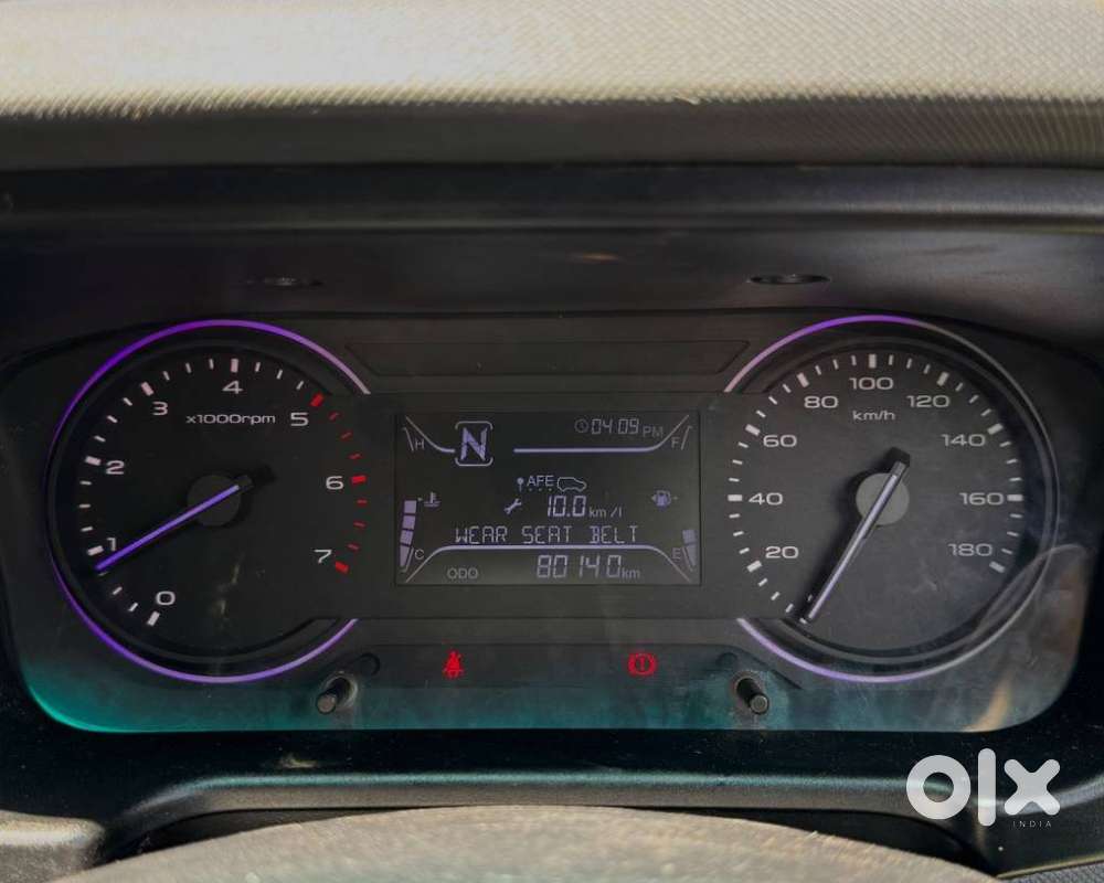 Mahindra Marazzo M2, 2018, Diesel