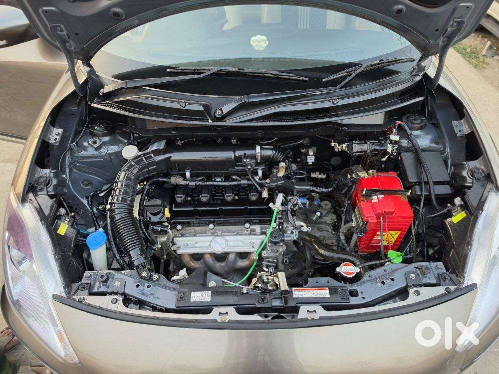 Maruti Suzuki Swift Dzire Vxi Optional, 2021, Petrol
