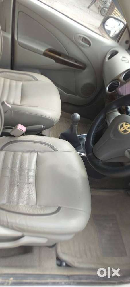 Toyota Etios Vx Xclusive, 2015, Petrol