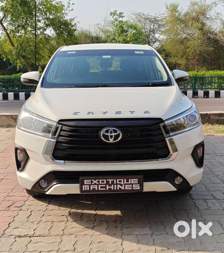 Toyota Innova Crysta 2.4 G Mt, 2022, Diesel
