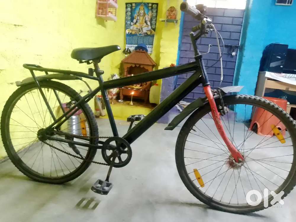 Hercules Cycle – Months Old – Needs Small Repair Bicycles - Main Image