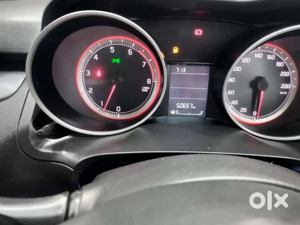 Maruti Suzuki Swift Vxi, 2023, Petrol