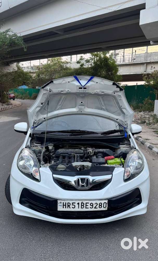 Honda Brio, 2015, Petrol