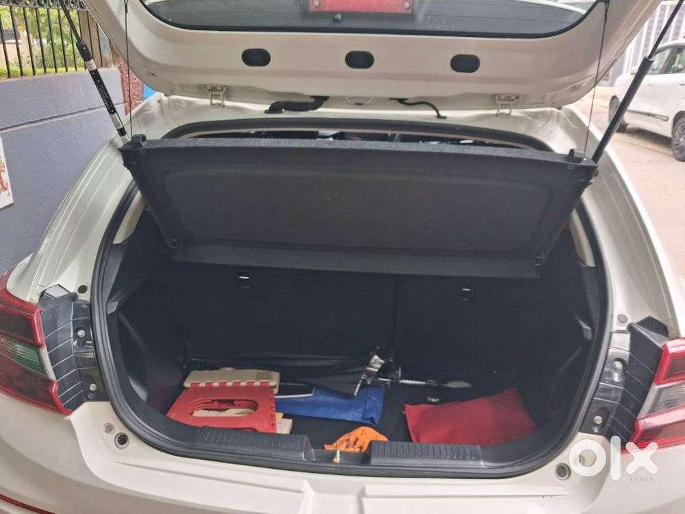 Maruti Suzuki Baleno 1.2 Alpha At, 2025, Petrol