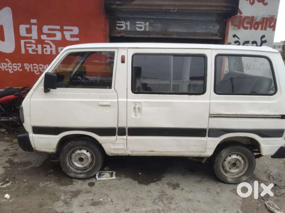 Maruti Suzuki Omni 2013