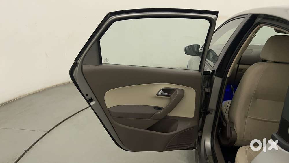 Skoda Rapid [2016-2020] 1.5 Style Plus Tdi At, 2016, Diesel