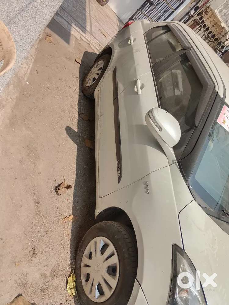 Maruti Suzuki Swift Dzire 2012 Petrol 75000 Km Driven
