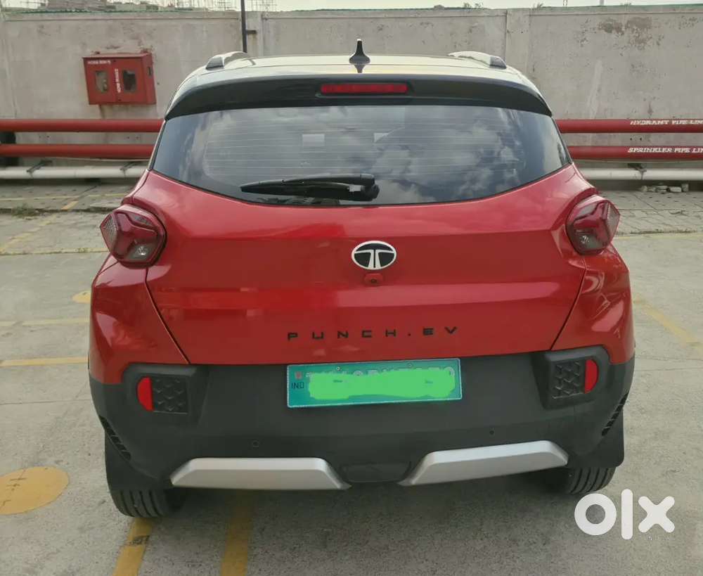 Tata Punch Ev Topend - Sunroof Ventilated Seats 420 Kms Range