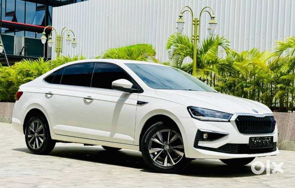 Skoda Slavia 1.0 Tsi Style At, 2023, Petrol