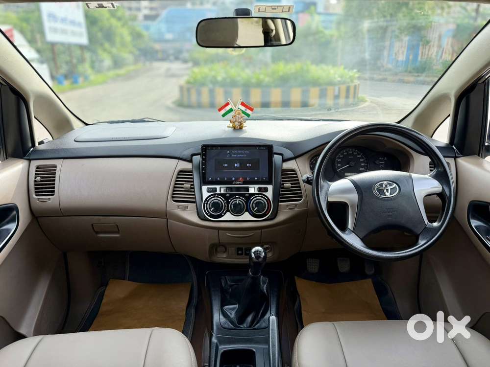 Toyota Innova 2.5 Gx (diesel) 7 Seater Bs Iv, 2015, Diesel
