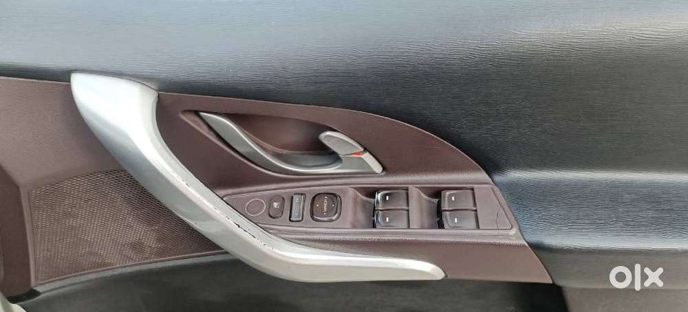 Mahindra Xuv500 2011-2015 W6 2wd, 2012, Diesel