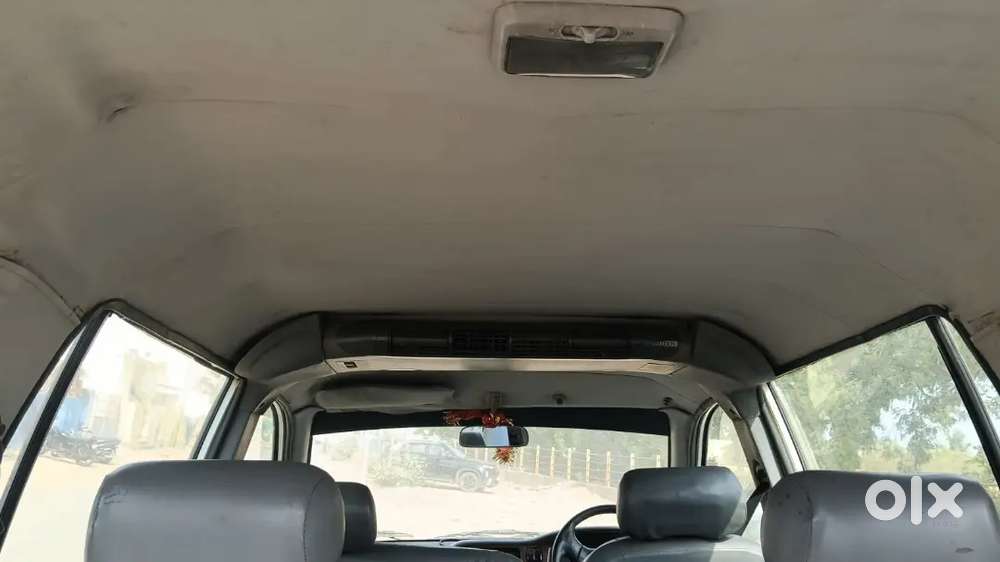 Chevrolet Tavera 2006