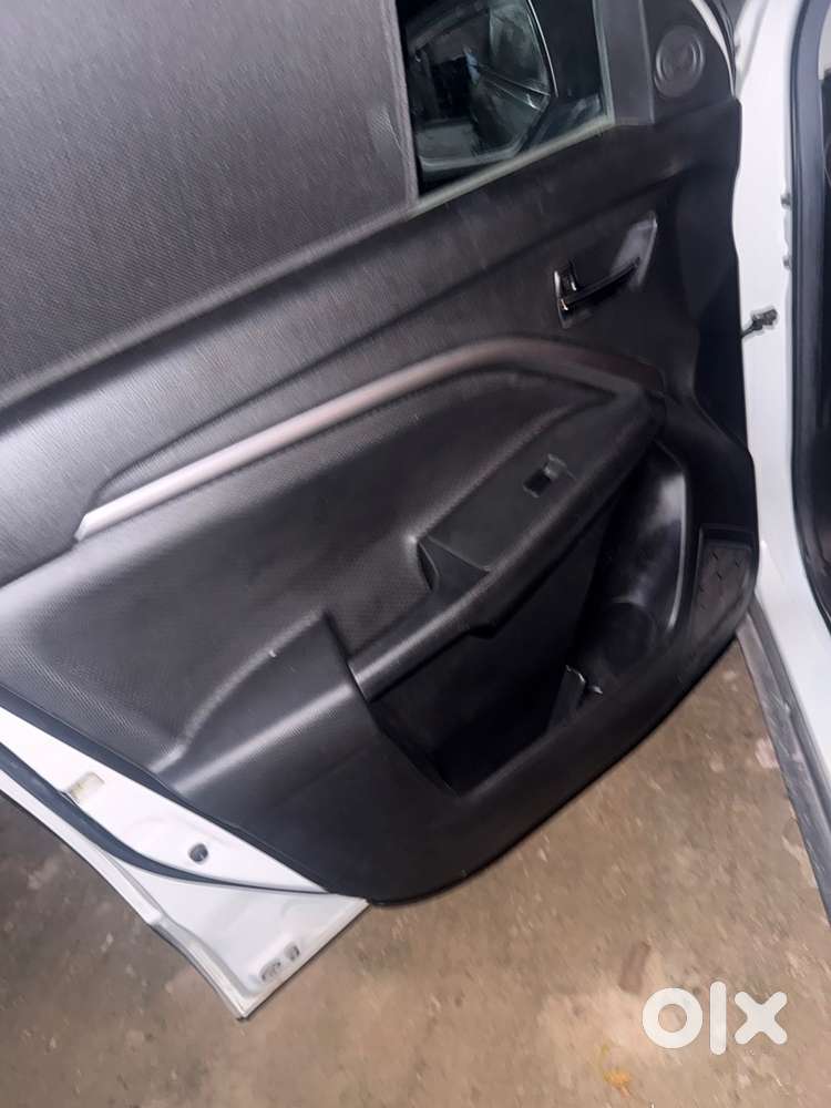 Maruti Suzuki Brezza Lxi 2025