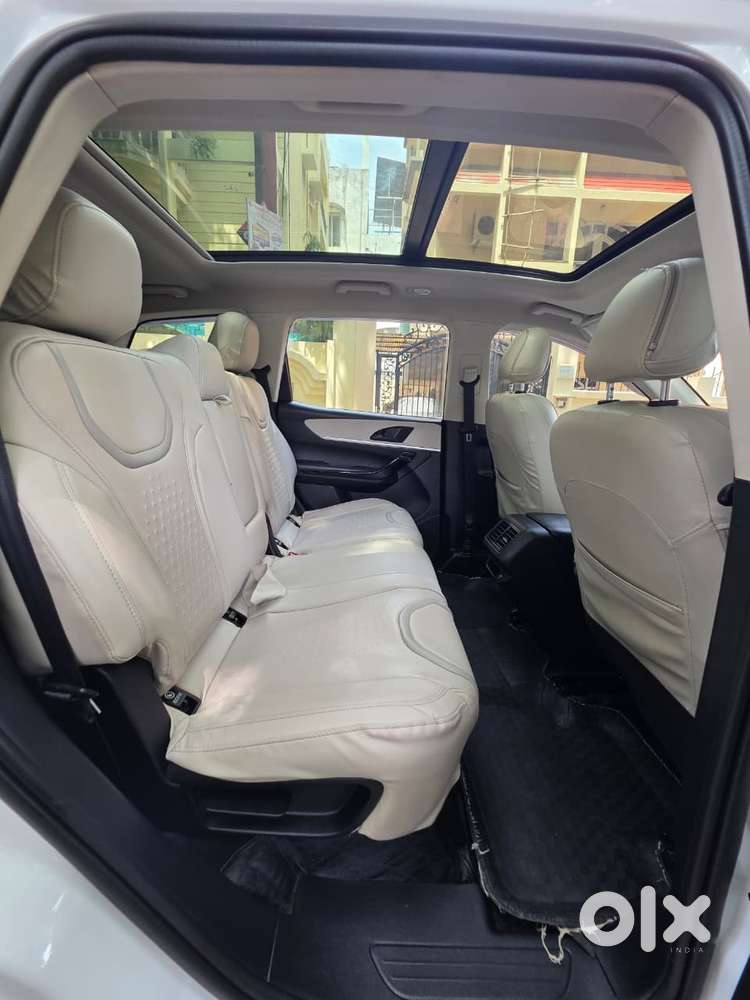Mahindra Xuv700 2.2 Ax 5 Diesel Mt 7 Str, 2022, Diesel