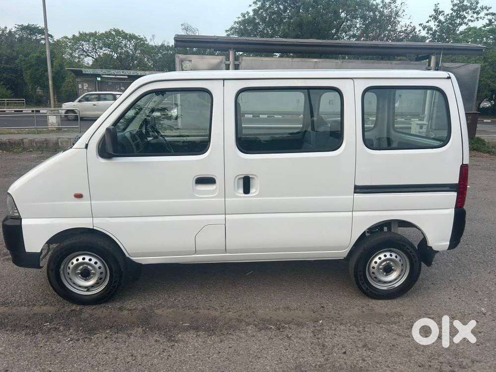 Maruti Suzuki Eeco 5 Str Ac (o), 2023, Petrol
