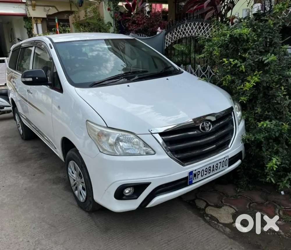 Toyota Innova 2009 Diesel Well Maintained