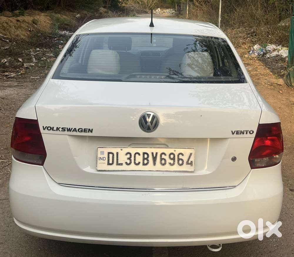 Volkswagen Vento 2010-2013 Petrol Highline, 2012, Petrol