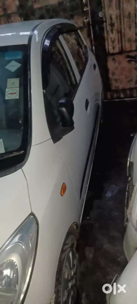 Hyundai I10 Megna Cng 2015