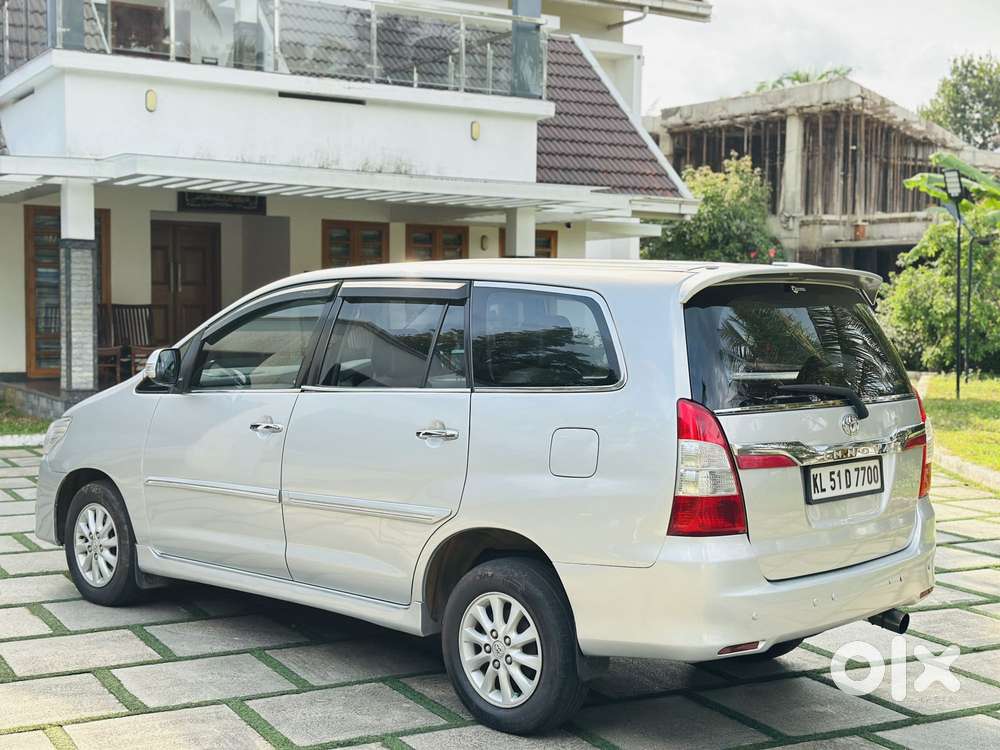 Toyota Innova 2.5 V 7 Str, 2013, Diesel