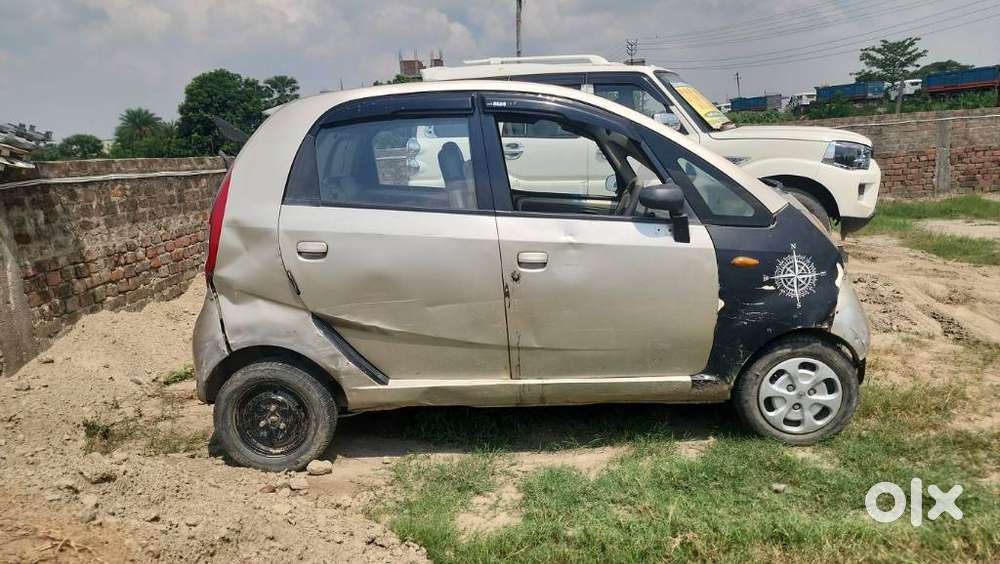 Tata Nano Xt, 2011, Petrol