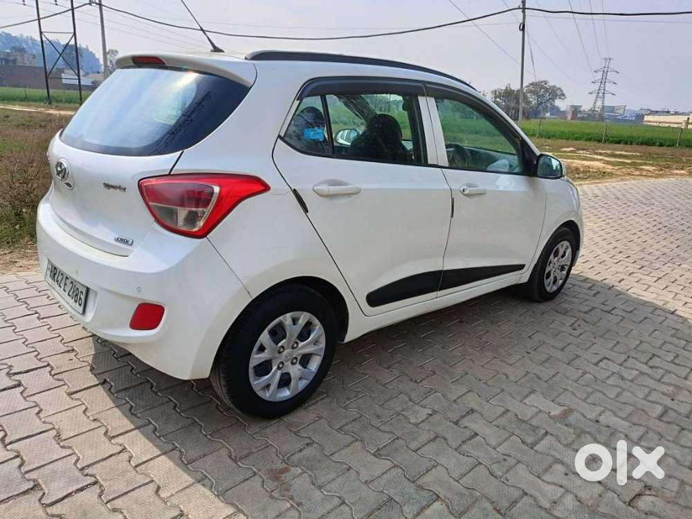 Hyundai Grand I10 1.2 Crdi Sportz Option, 2016, Diesel