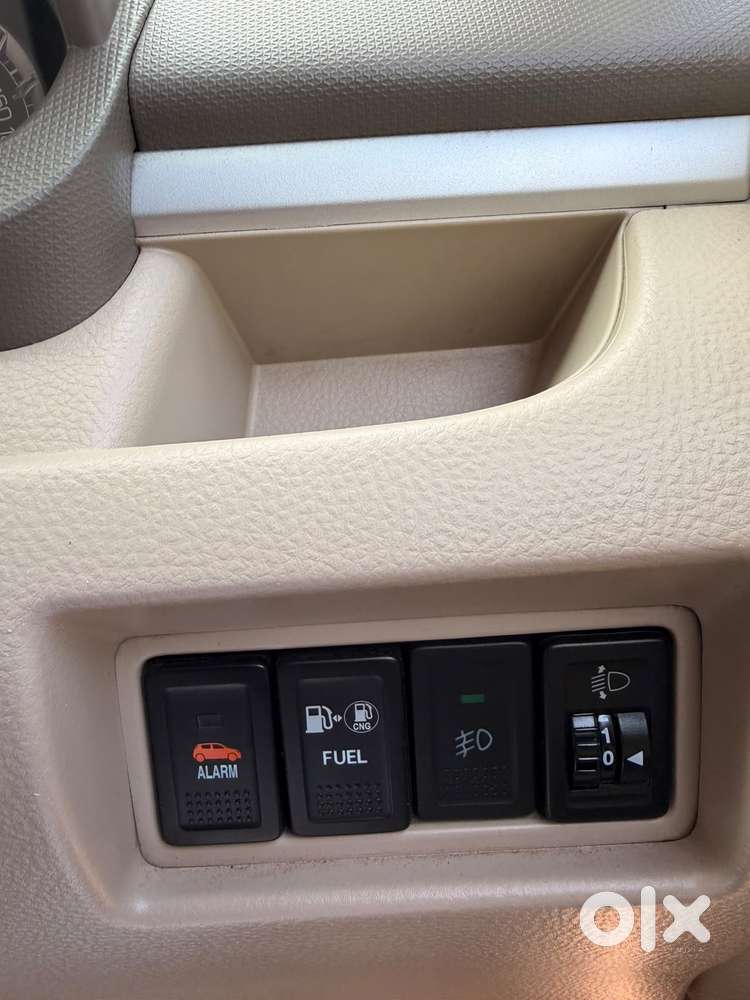 Maruti Suzuki Ertiga Vxi Cng, 2015, Cng & Hybrids
