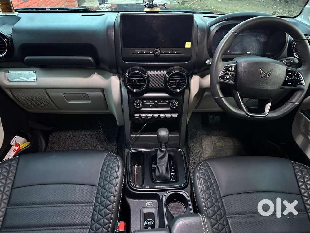 Mahindra Thar Roxx 2025 Diesel 4200 Km Driven
